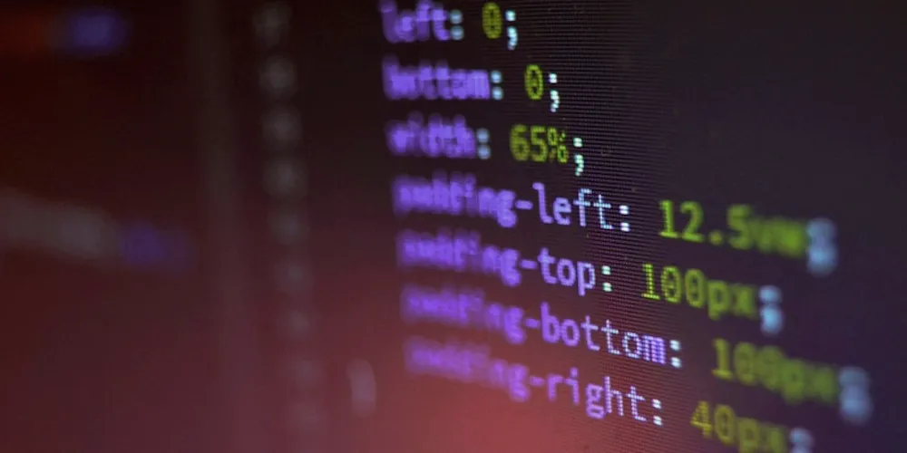 Jak złamać długi ciąg znaków w HTML/CSS?